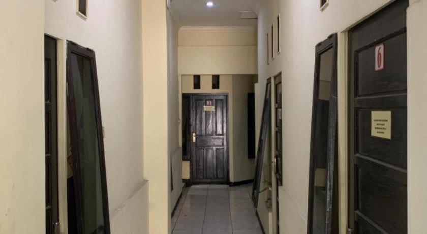 Sawojajar Inn مالانغ المظهر الخارجي الصورة