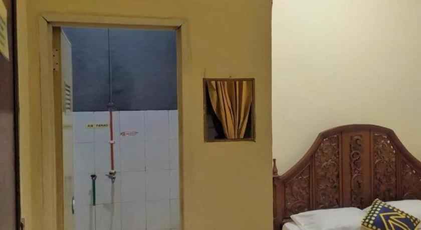 Sawojajar Inn مالانغ المظهر الخارجي الصورة